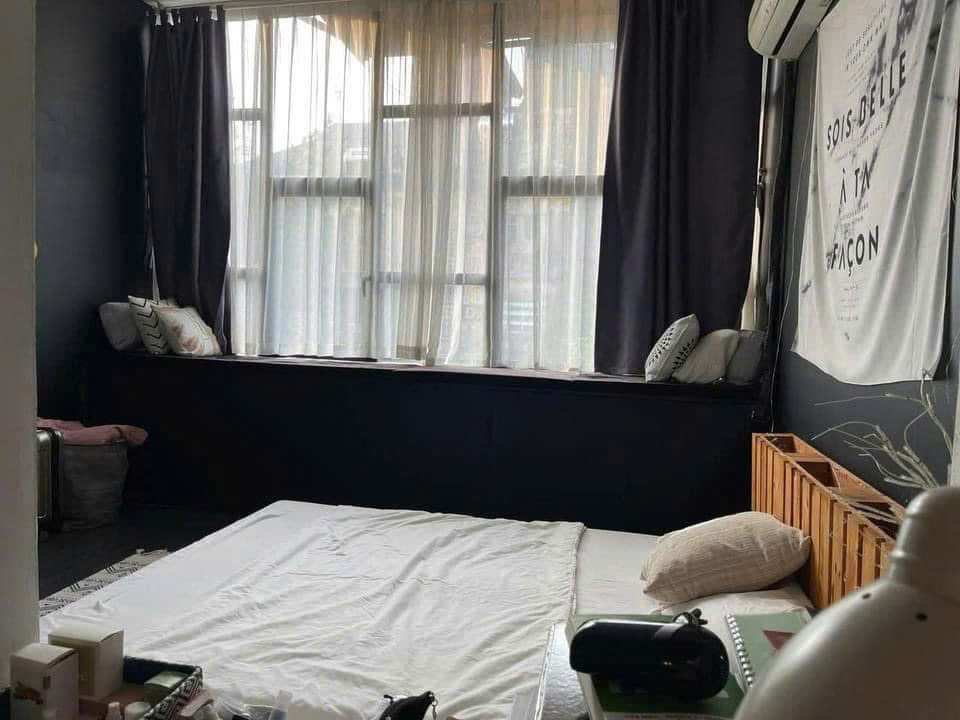Cho thuê căn hộ tập thể Tầng 3 phố Nguyễn Công Trứ, 55m2, 7 triệu - Ảnh 2